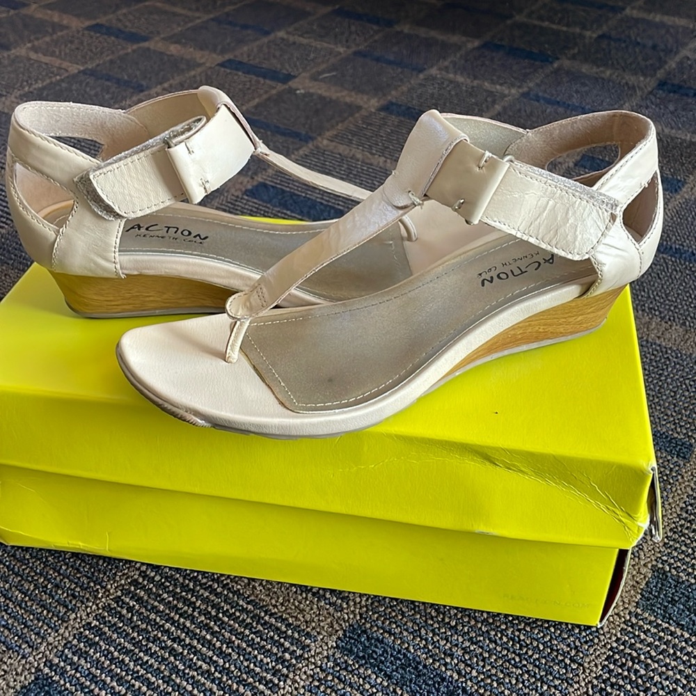Kenneth Cole Heeled Sandals size 6